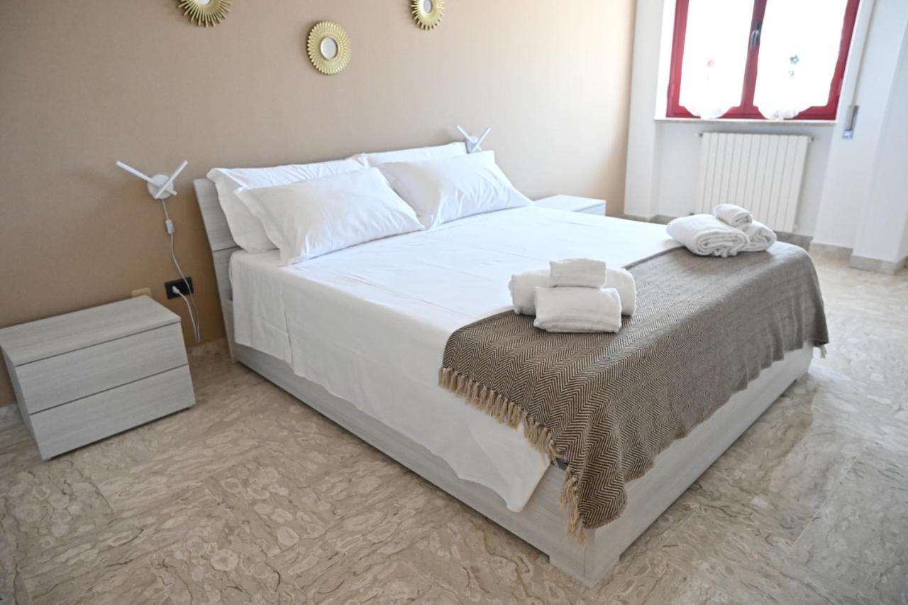 Ferienwohnung Dimora Fefe Monopoli Exterior foto